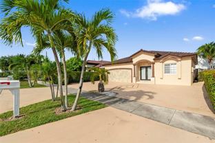 18348 Sw 139th Pl - Photo 1 of 1