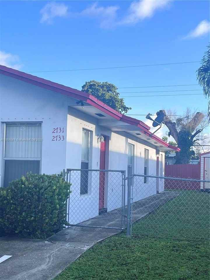 2731 Nw 13th Pl #2731