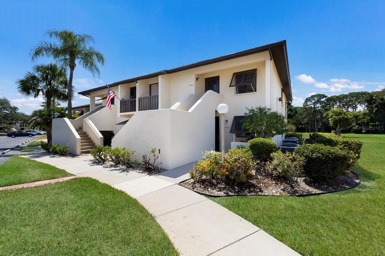 Bravura Lake Dr #53 - Photo 2 of 29