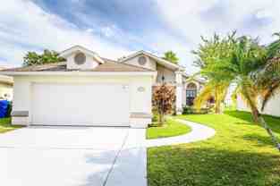 2647 Horseshoe Bay Dr - Photo 1 of 1