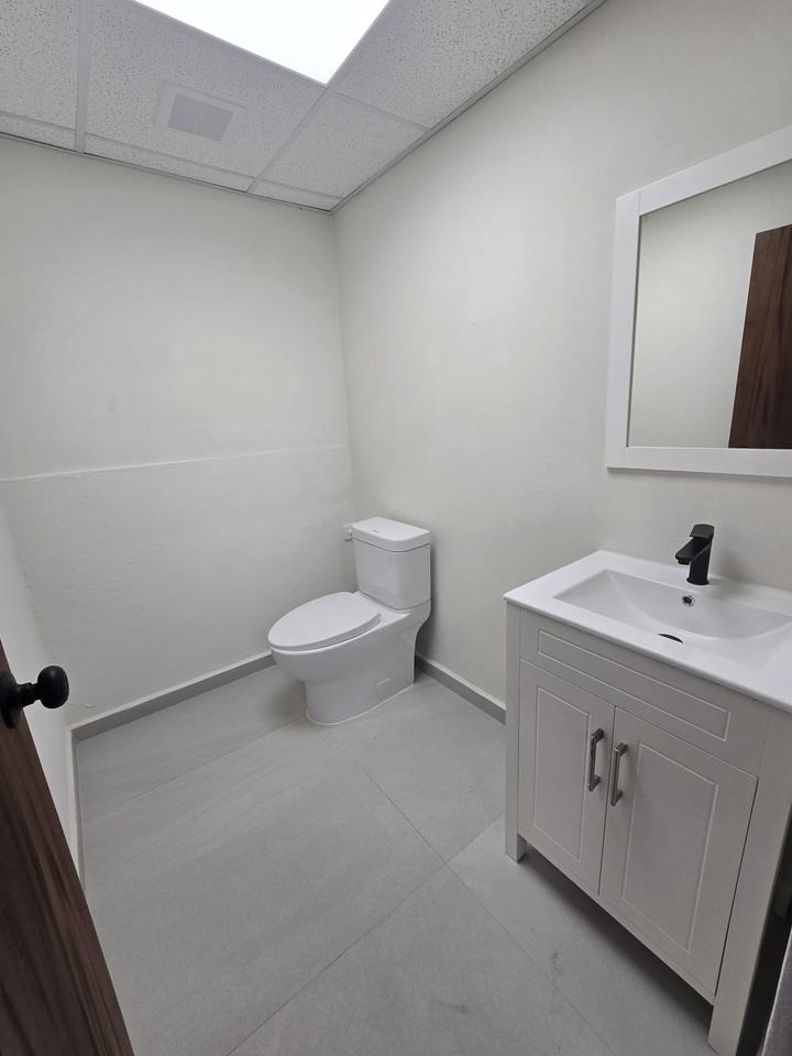 512 Avenida Andalucía - 3 #3 - Photo 5 of 14