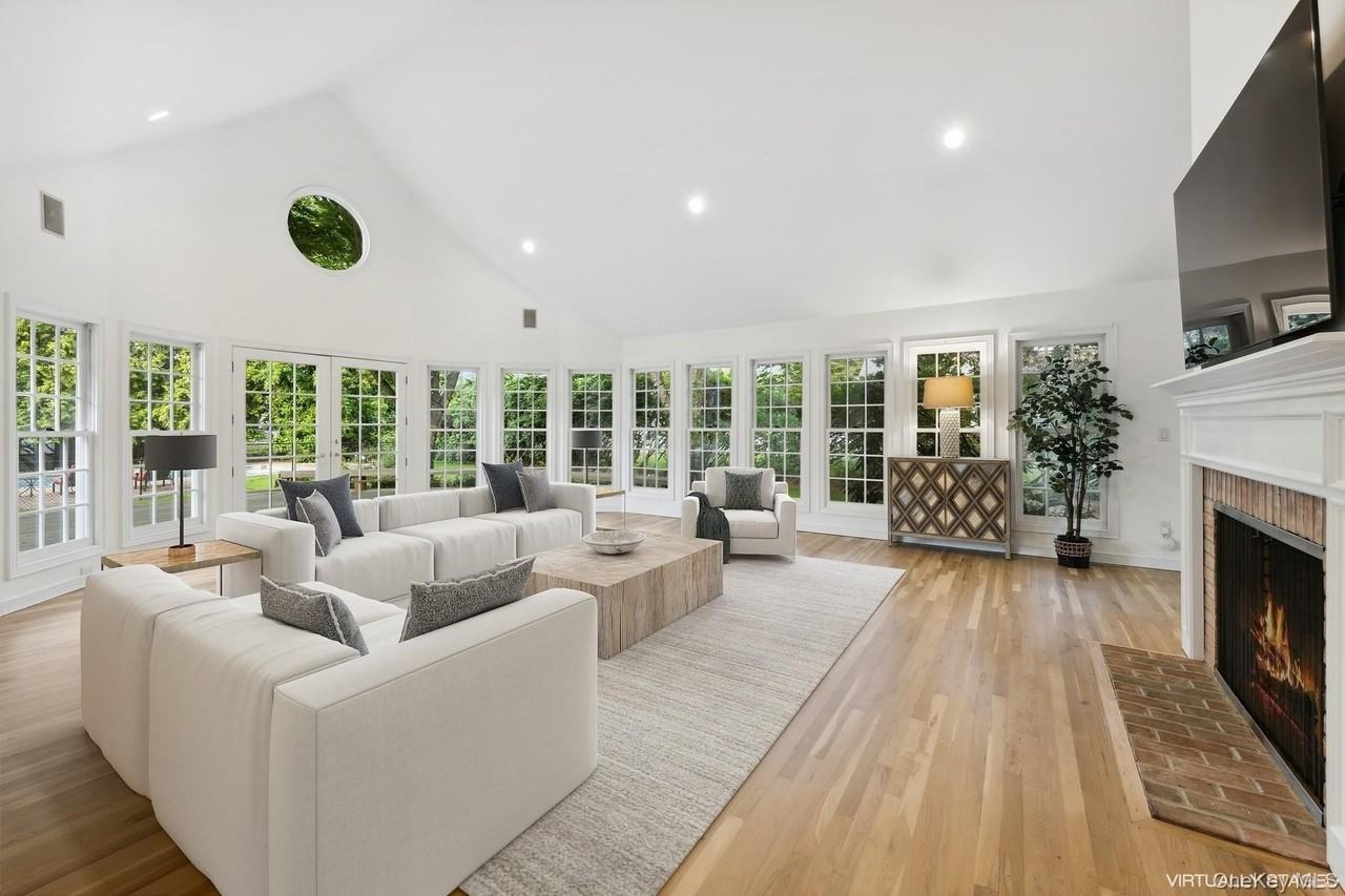 62 Beach Lane - Photo 2 of 23