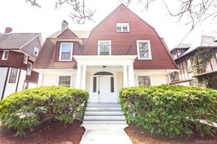 137 Leroy St - Photo 1 of 1