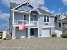 387 Kingfisher Rd - Photo 1 of 1