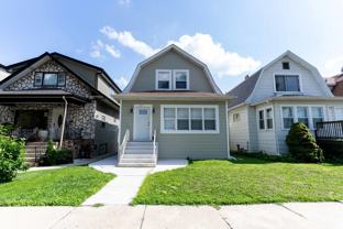 4717 W Berteau Ave - Photo 1 of 1