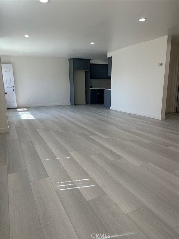 410 Avenue 50 - Photo 3 of 13