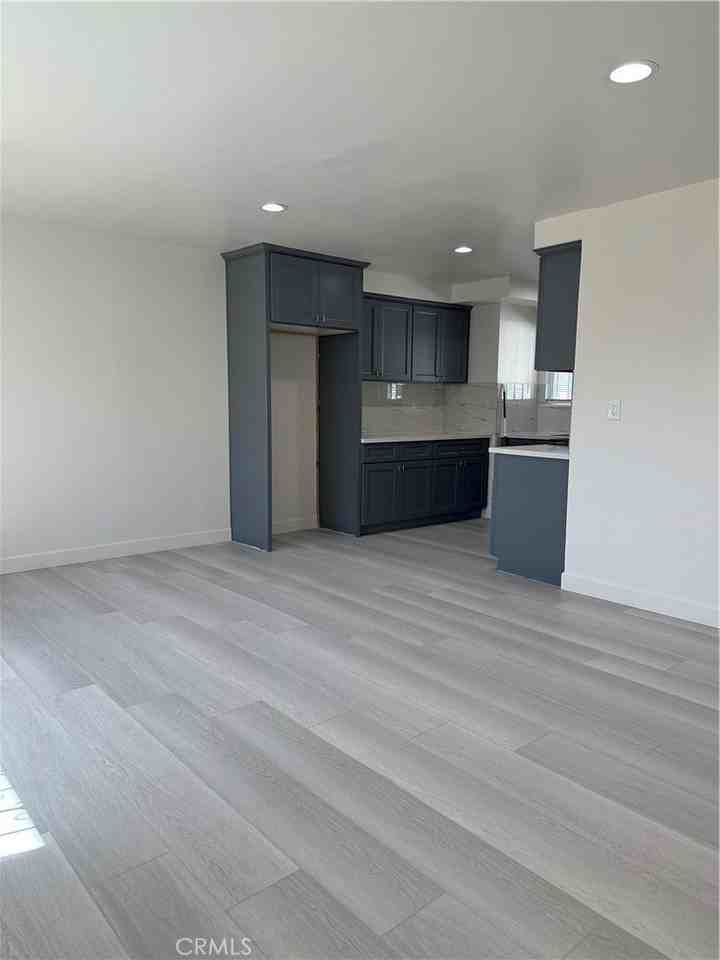 410 Avenue 50 - Photo 4 of 13