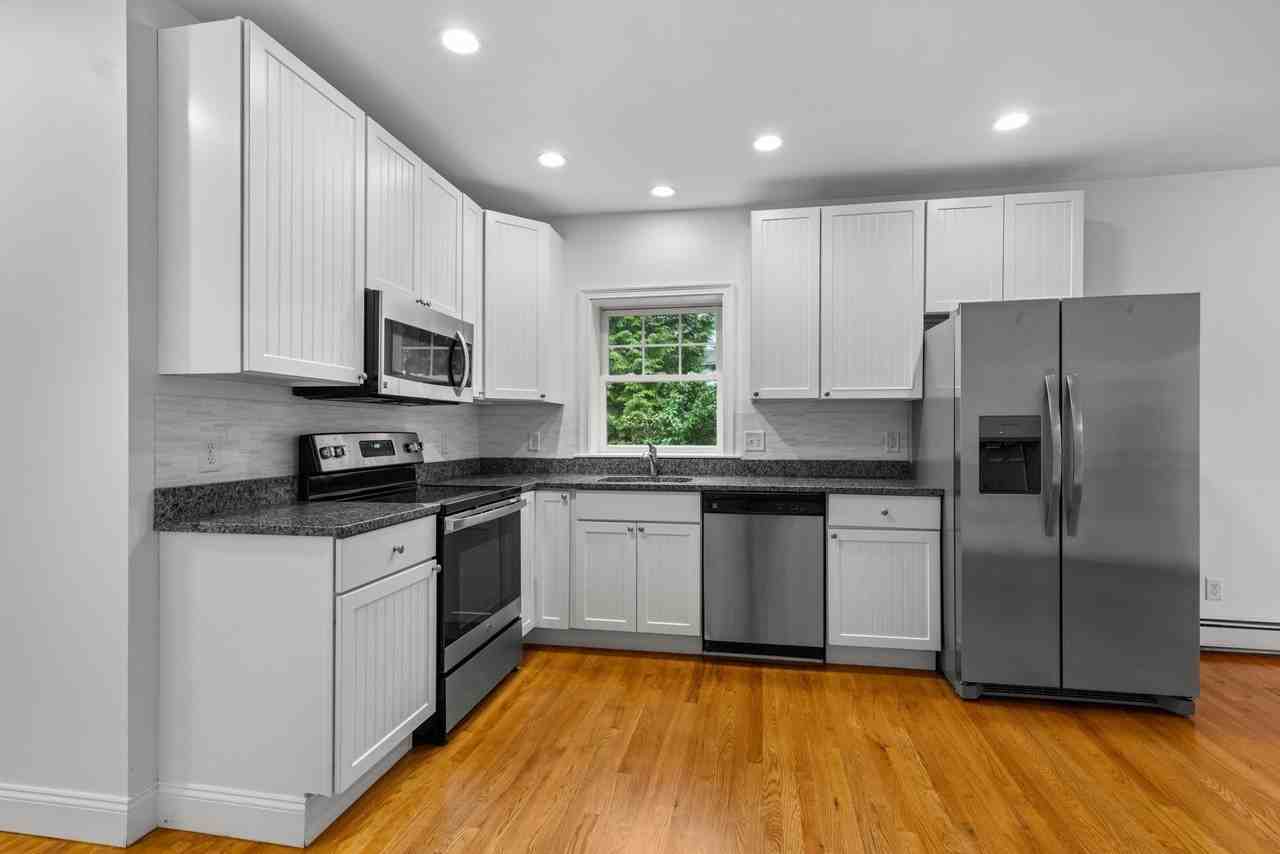 4 Stimson St - Photo 2 of 42