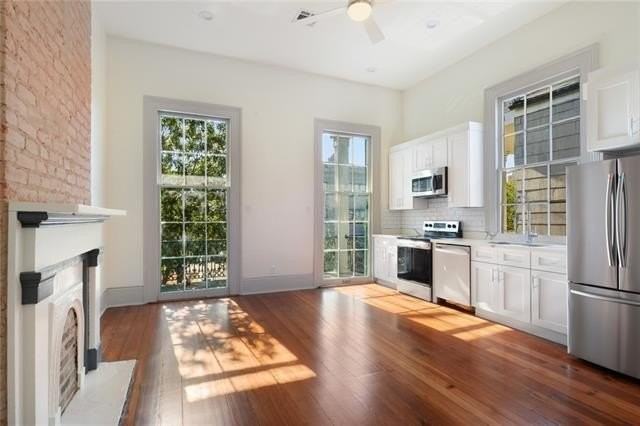 1414 Magazine St #4 - Photo 6 of 14