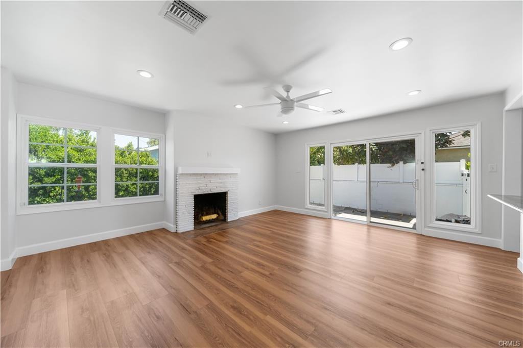 2873 Allred St - Photo 3 of 8