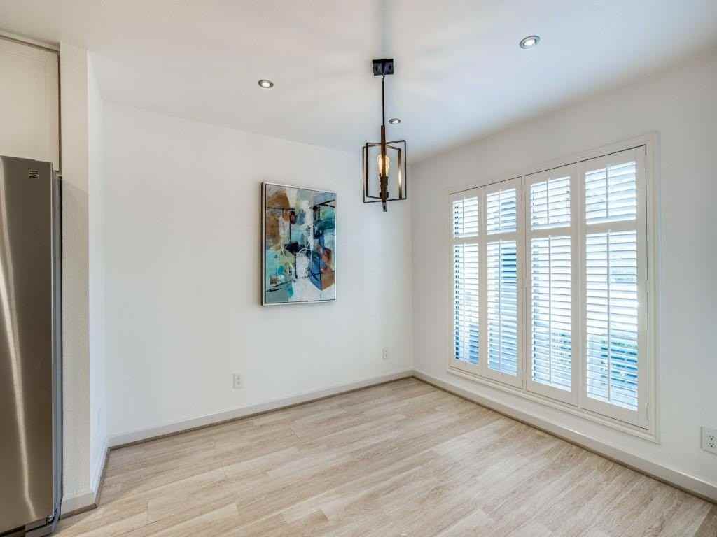 2635 Mccart Ave - Photo 5 of 24