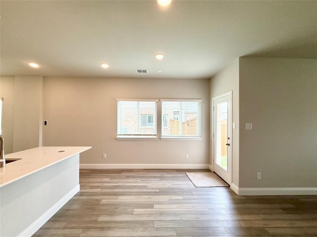 3113 Ethan Ln - Photo 4 of 10