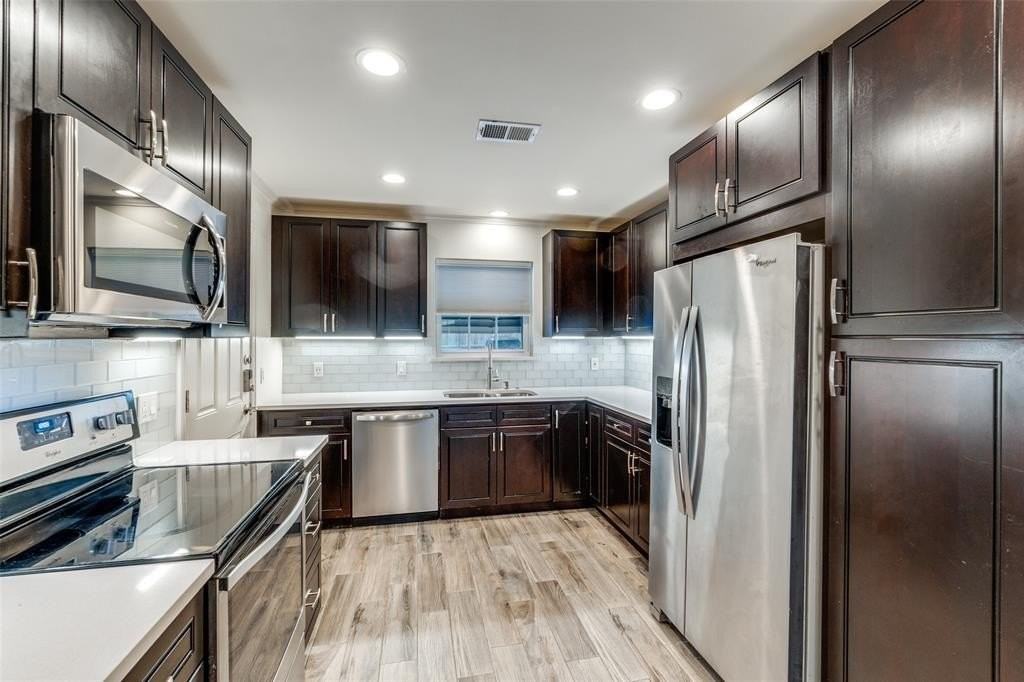 7904 Royal Lane #126 - Photo 6 of 13