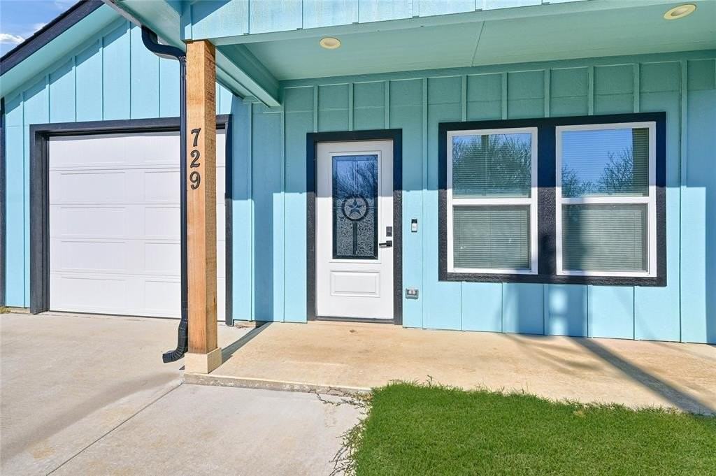 729 East Sears Street - Photo 3 of 32