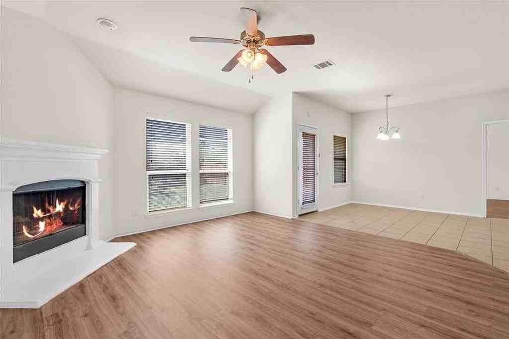 1729 Park Trails Blvd - Photo 7 of 40