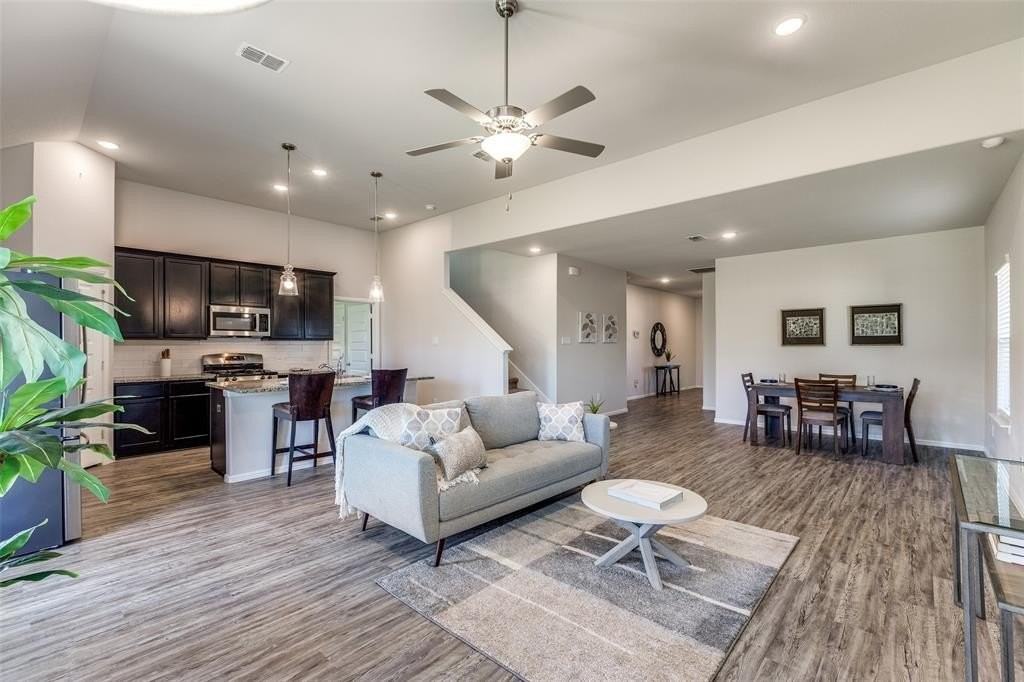 2421 Jeans Mill Dr - Photo 5 of 12