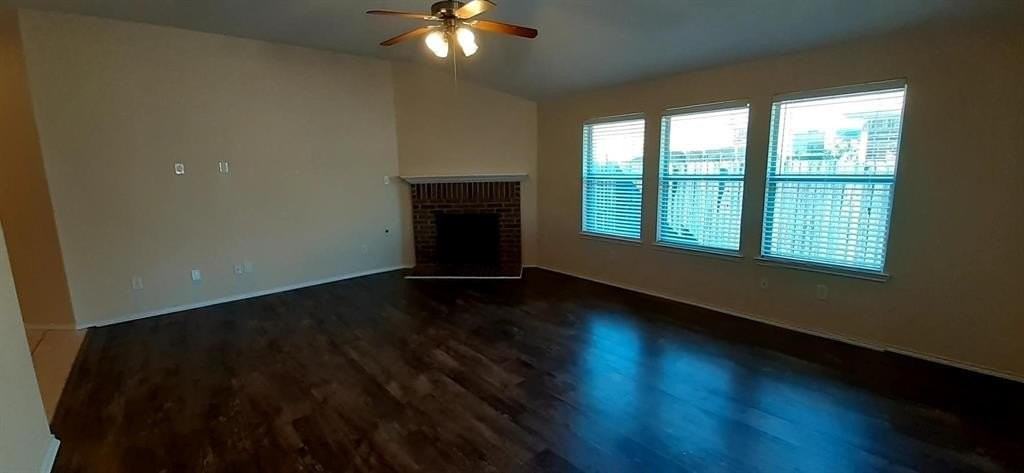 3005 Mill Creek Way - Photo 6 of 10