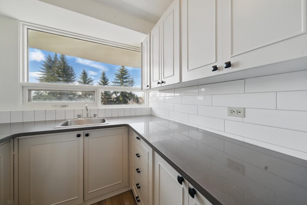 The Britannia - Photo 4 of 30