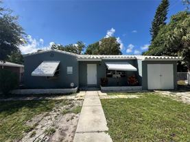 308 Se 22nd St - Photo 1 of 1