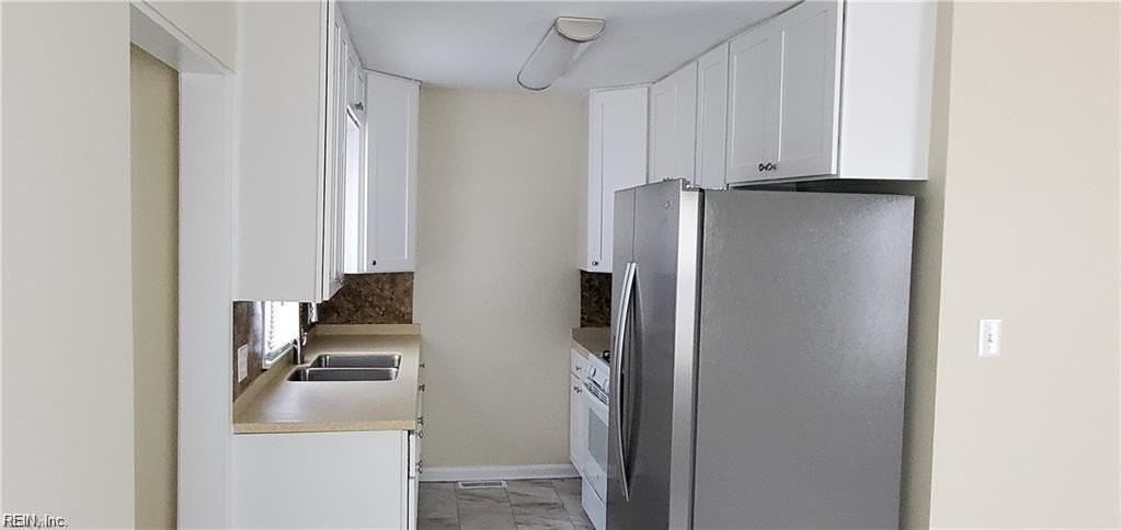 829 Tifton St - Photo 2 of 8