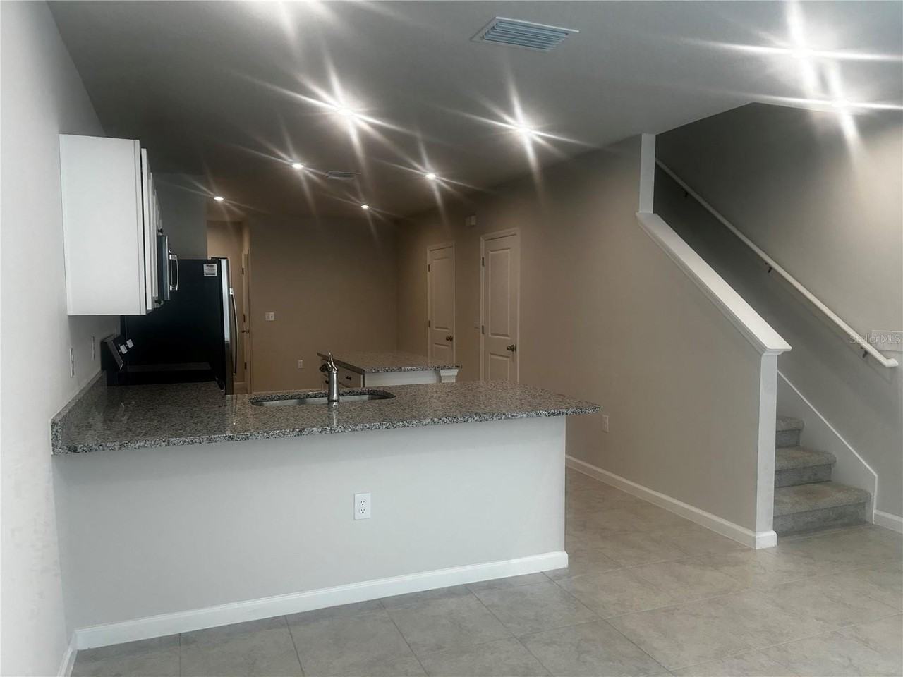 14124 Crimson Ave - Photo 7 of 27