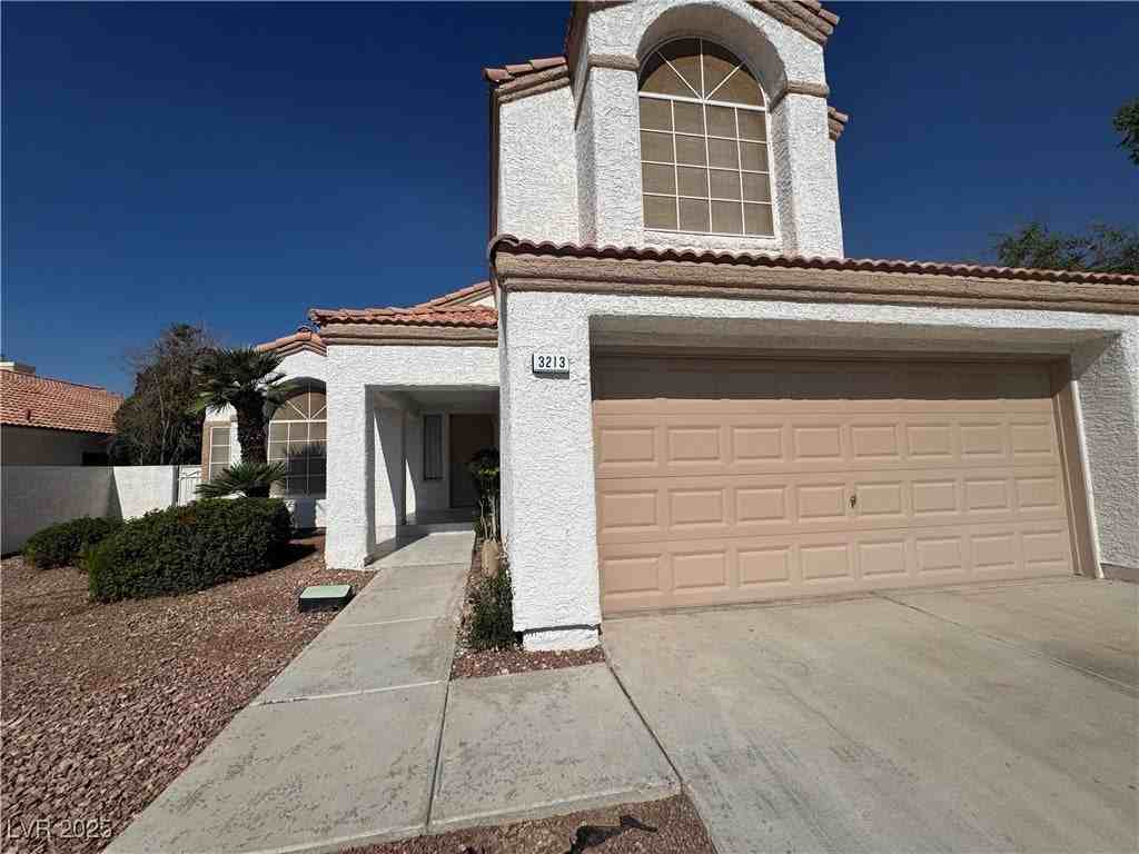 3213 Sabrina Ct - Photo 2 of 37