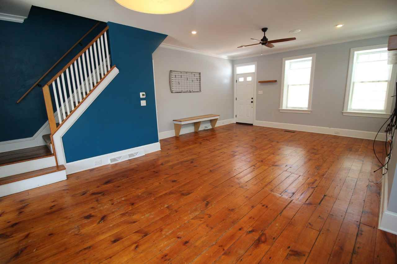 332 Cherry St - Photo 3 of 16