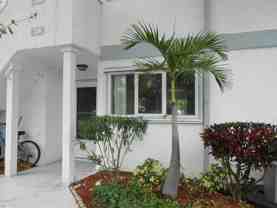 328 Beach Park Ln - Photo 1 of 1
