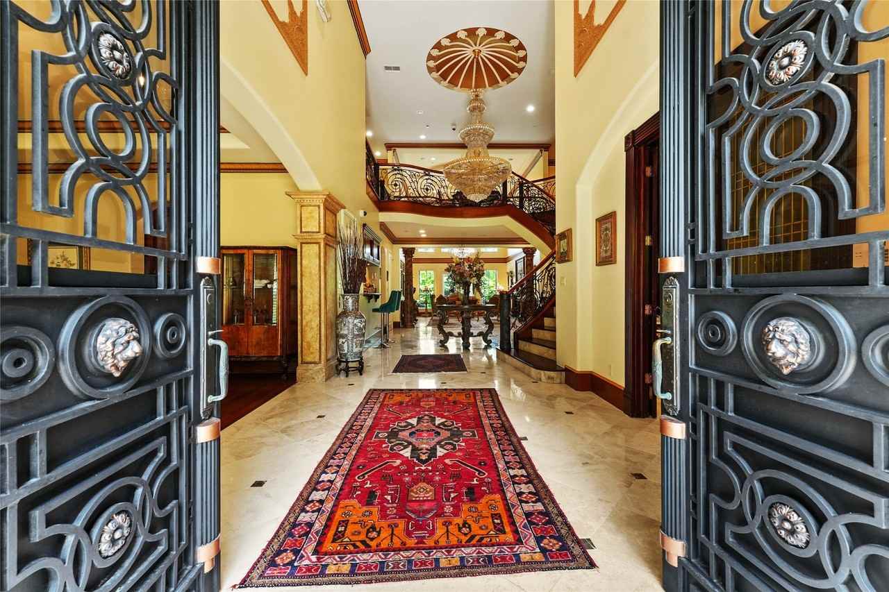 1119 River Glynn Dr - Photo 4 of 50