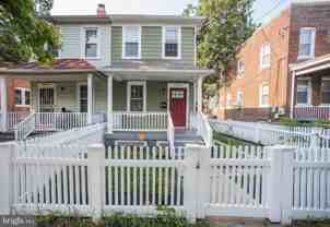 314 Raleigh St Se - Photo 1 of 1