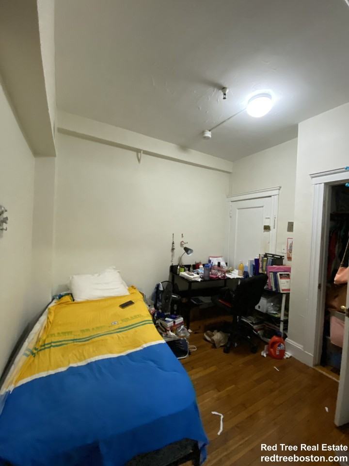 116 Washington St #2