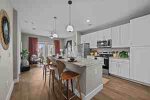 featured image of 2101 Kauffman Loop