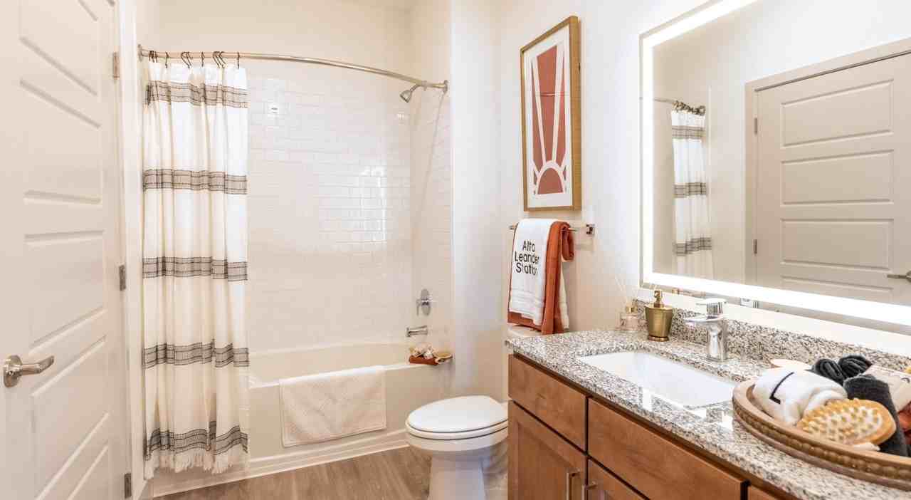 348 Main St #02-305 - Photo 5 of 9