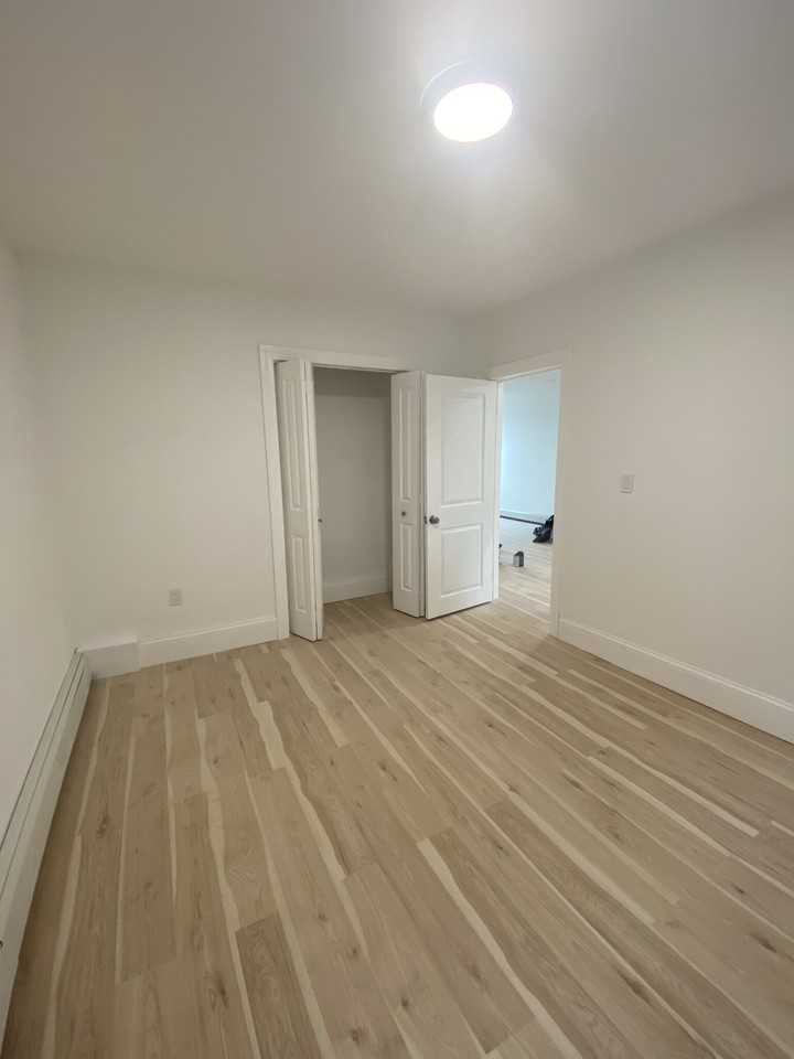 120 Orleans St #3 - Photo 5 of 11