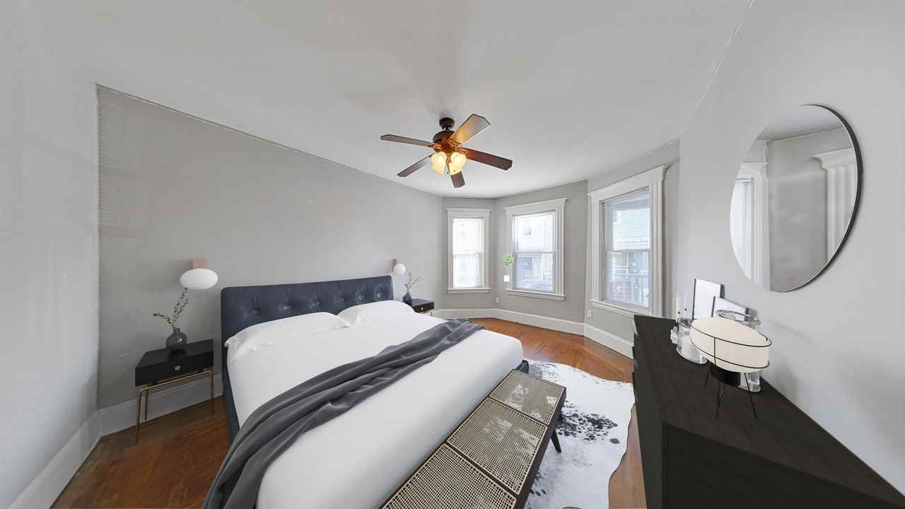 740 Parker St #1 - Photo 4 of 9