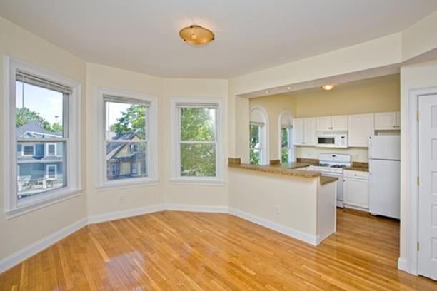 56 Ashford St #5 - Photo 4 of 4