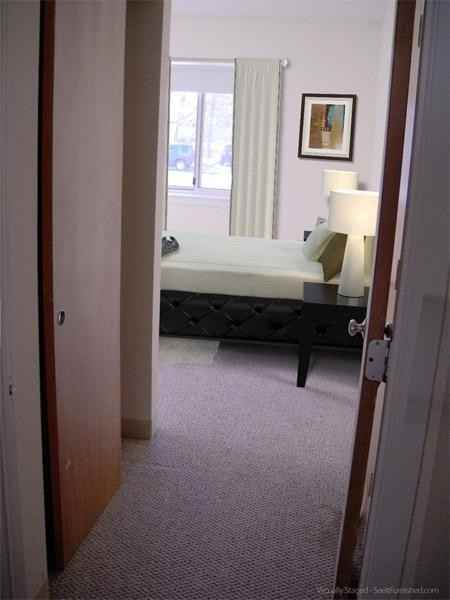 155 N Beacon St #B3 - Photo 2 of 2