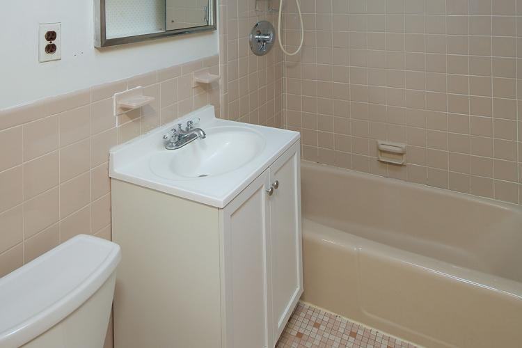 29 Allston St #11 - Photo 5 of 5