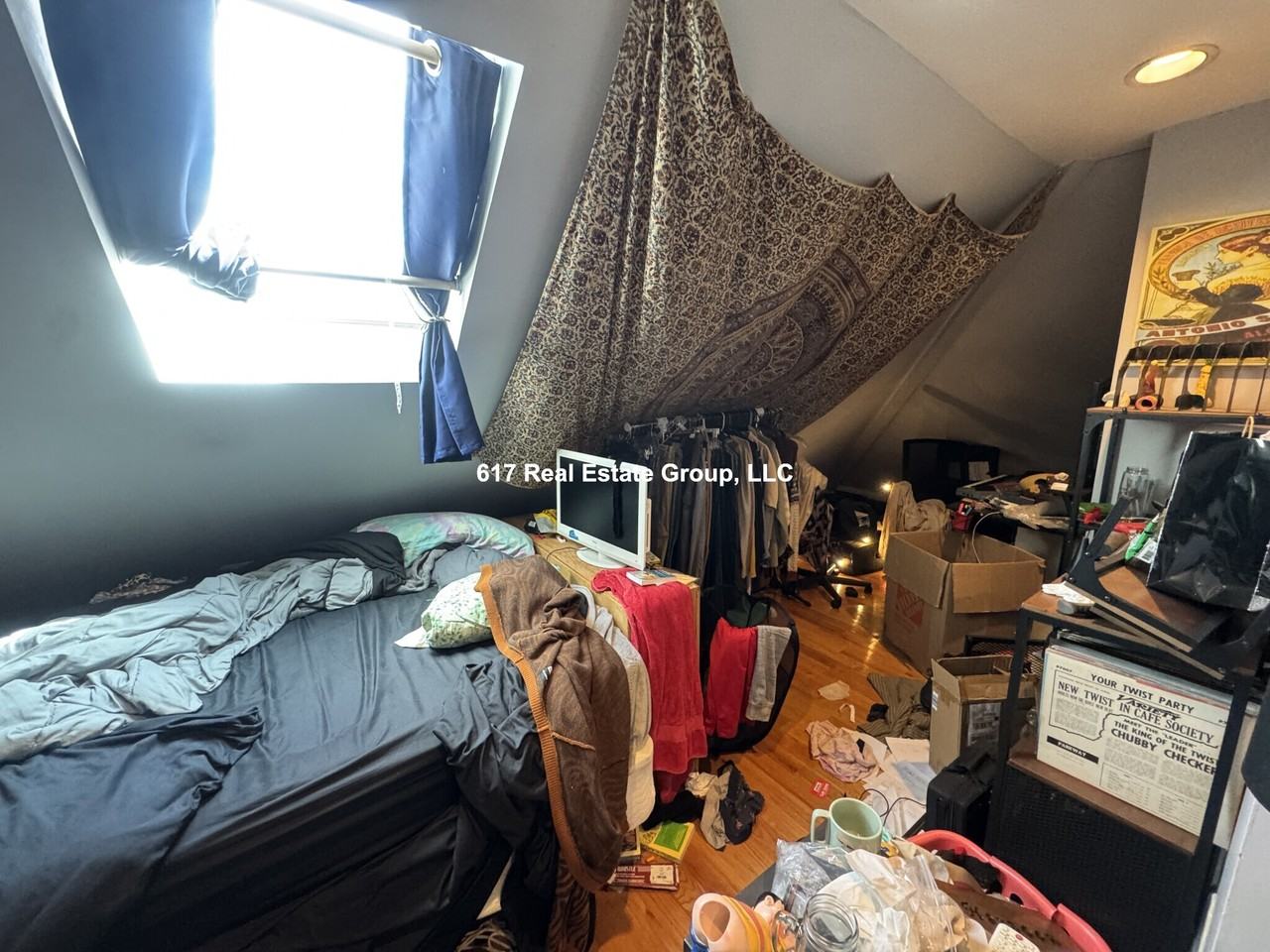 115 Franklin St - Photo 7 of 13