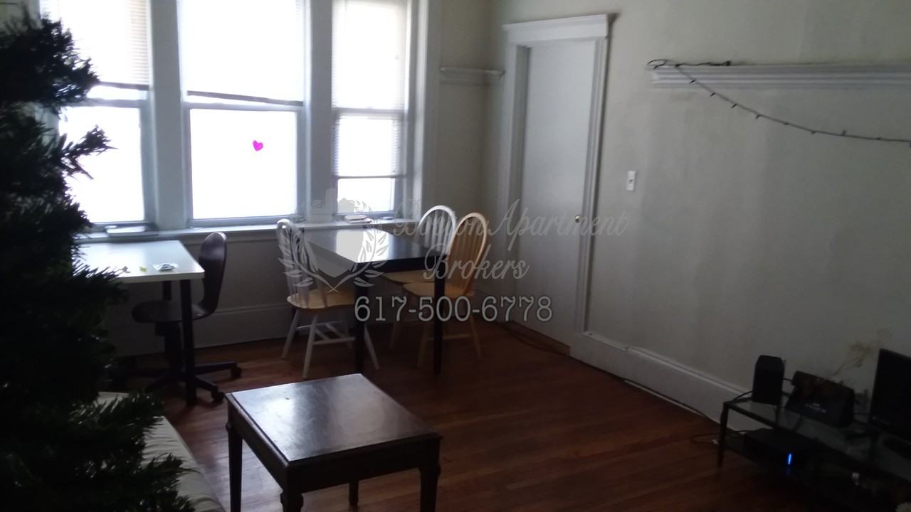 10 Price Rd #4 - Photo 5 of 11