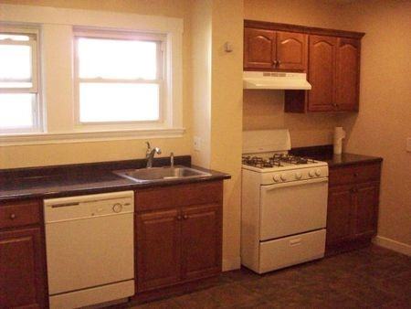 292 Foster St #1 - Photo 2 of 7