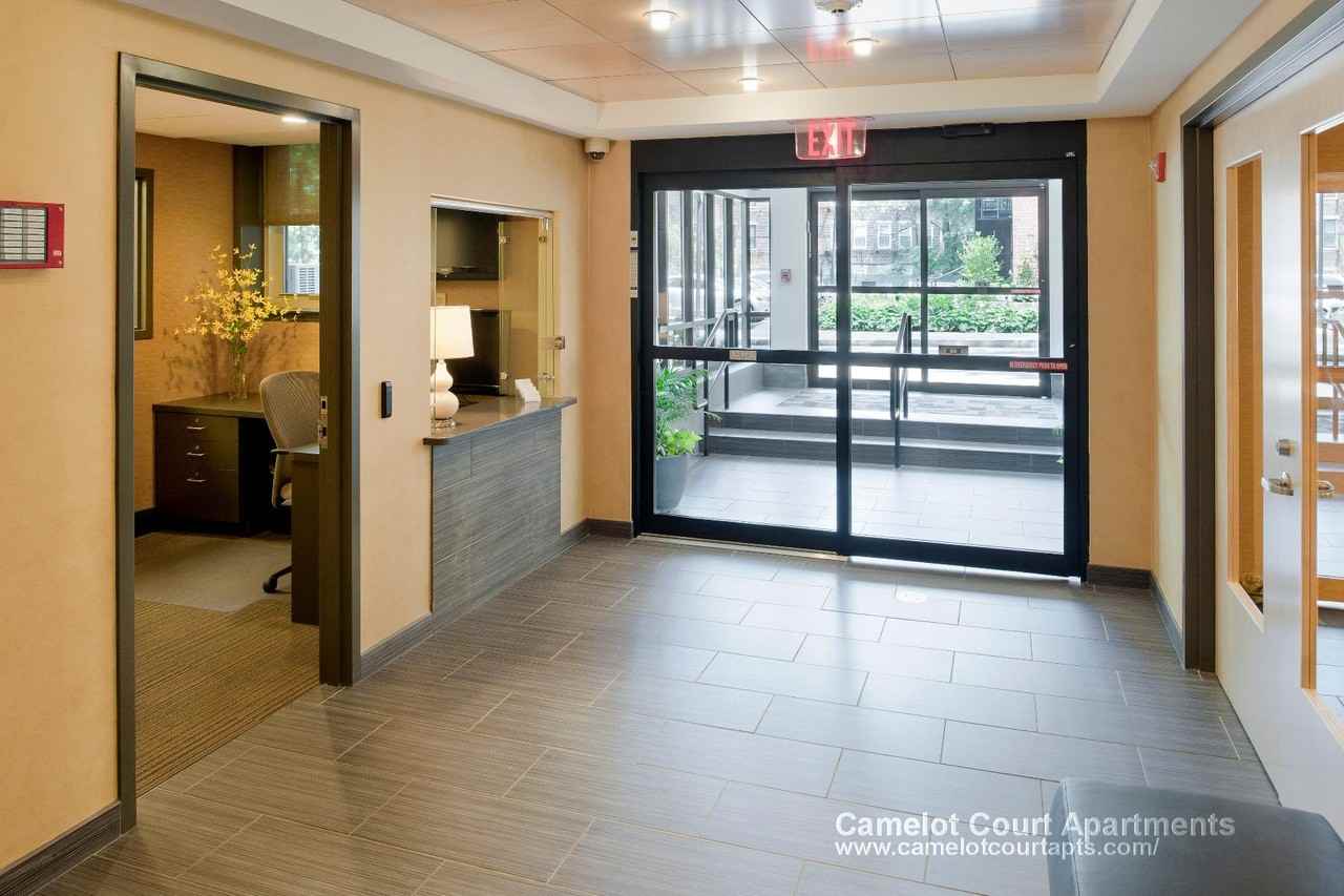 14 Camelot Ct #10-6I - Photo 2 of 3