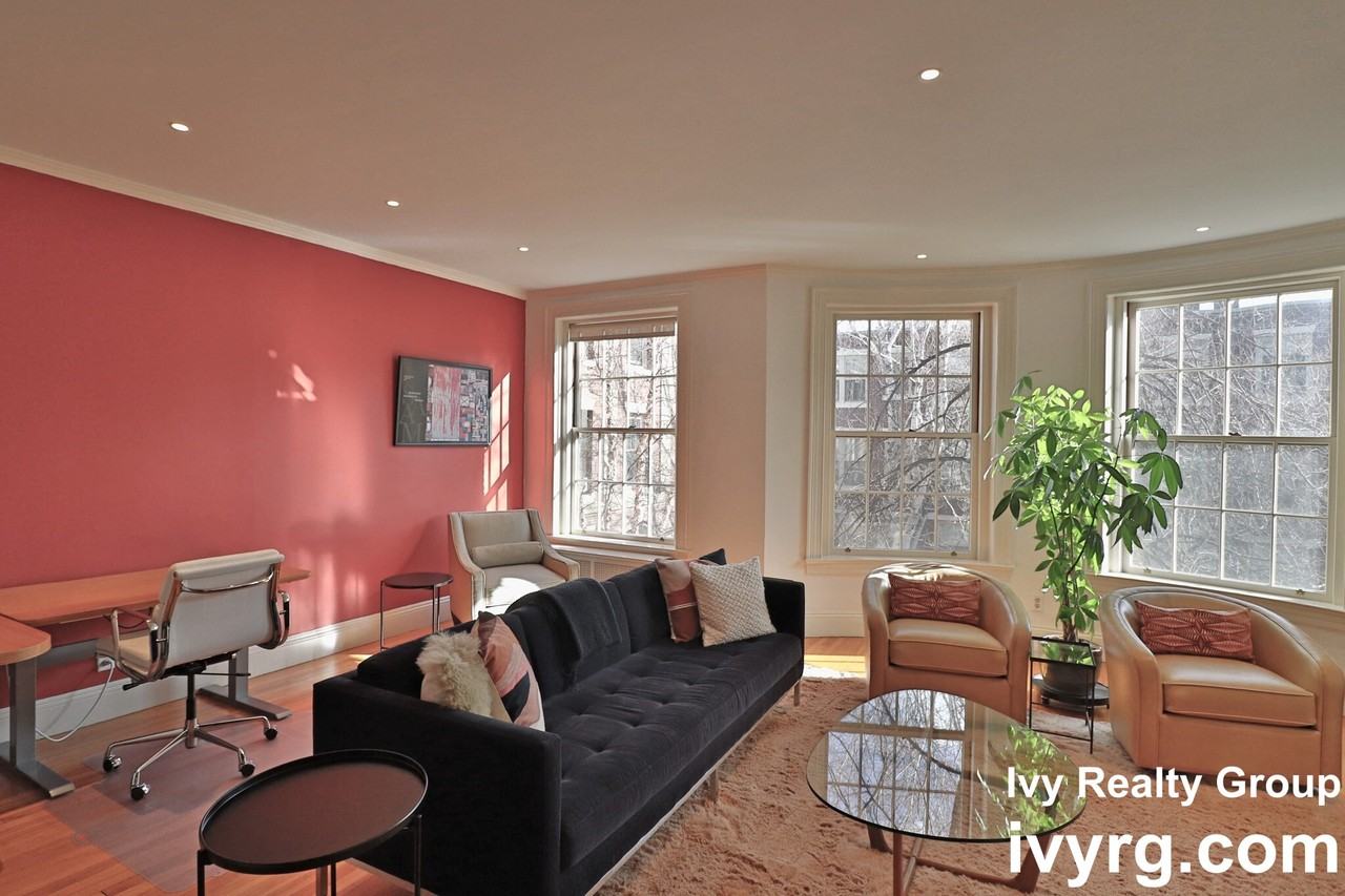 144 Beaconsfield Rd #3 - Photo 3 of 33