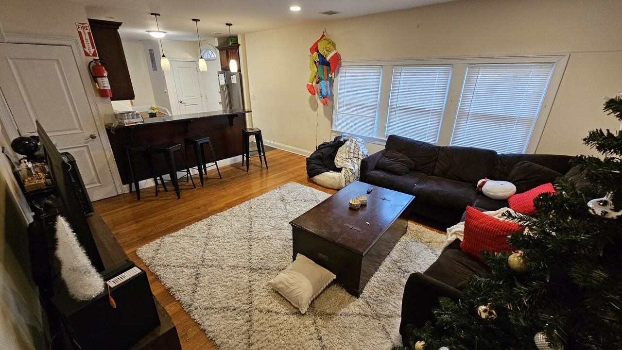 47 Greycliff Rd #1 - Photo 2 of 14