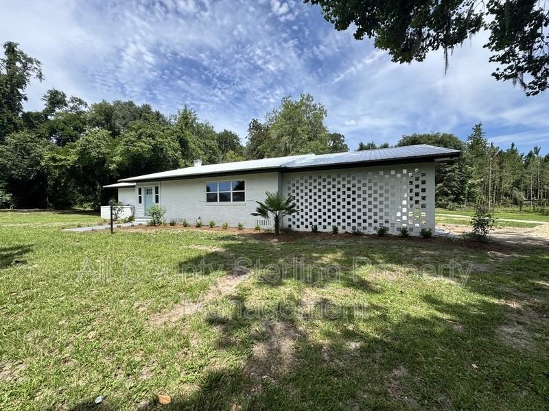 135 Sw Bulldawg Gln - Photo 2 of 11