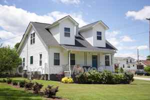 featured image of 43 Duke St