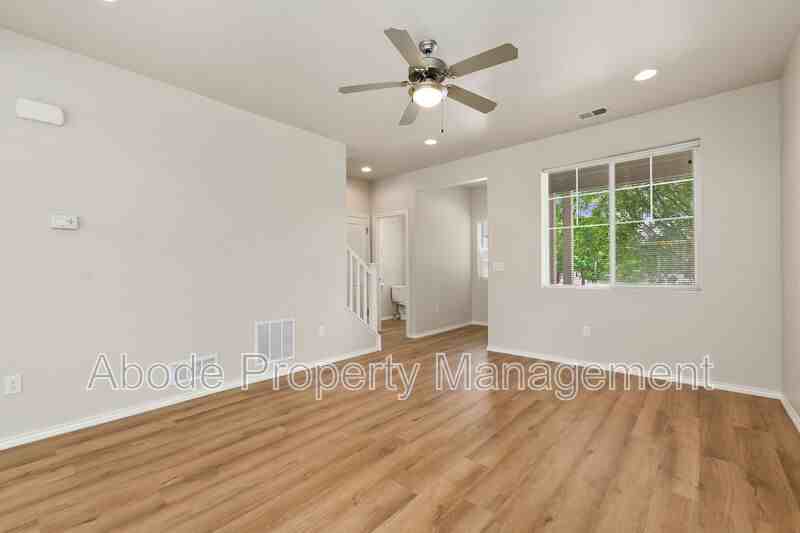 347 Kalkaska Ct - Photo 4 of 21