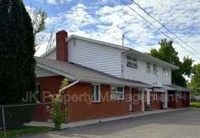 featured image of 820 2nd Ave Nw #02
