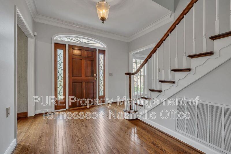 908 Noel Green Court - Photo 3 of 32