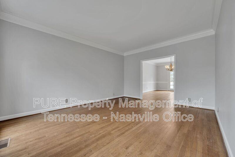 908 Noel Green Court - Photo 6 of 32